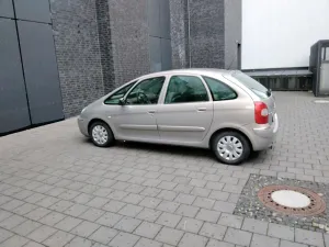 Citroën Citroen Xsara Picasso 85 KW 116 PS TÜV bis...