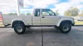 Toyota Hilux doka  4 x 4 aus erster Hand 1...