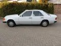 Mercedes-Benz Mercedes 300D, W124