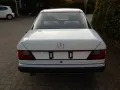 Mercedes-Benz Mercedes 300D, W124