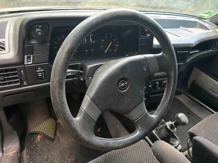 Opel Kadett E Cabrio Bertone Edition 1.6i ...