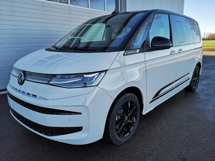 Volkswagen T7 Multivan Edition 1,5eHybrid DSG High KÜ 5 Sit