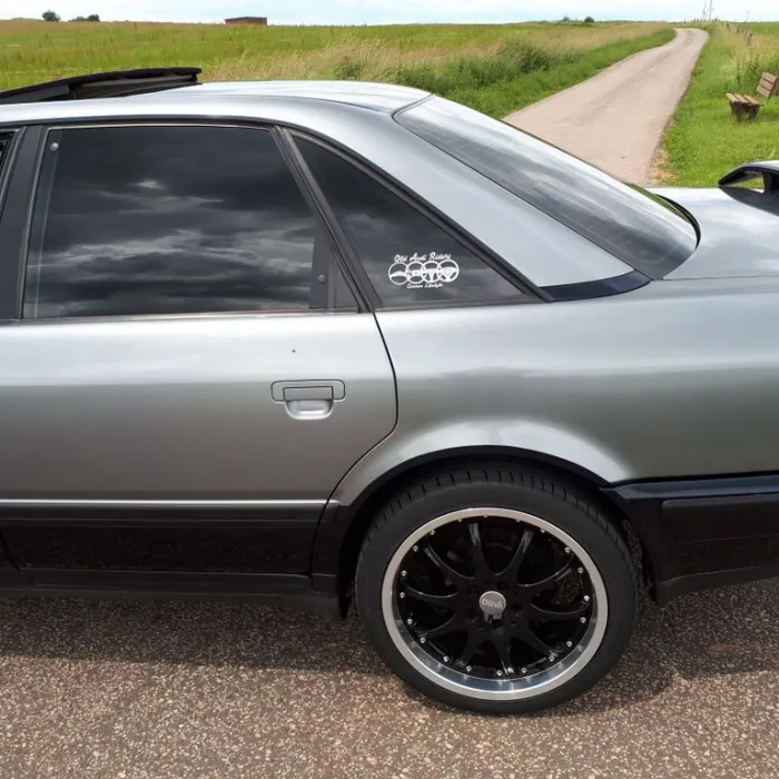 Audi 100 2.6 V6
