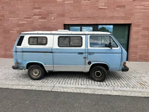 Volkswagen VW T3 Tranporter Camper Blau weiß TÜV Neu!