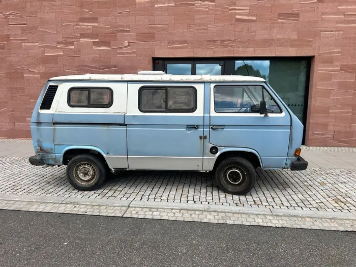 Volkswagen VW T3 Tranporter Camper Blau weiß TÜV Neu!