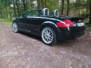 Audi TT Roadster 1.8T 140 kW tiptronic -