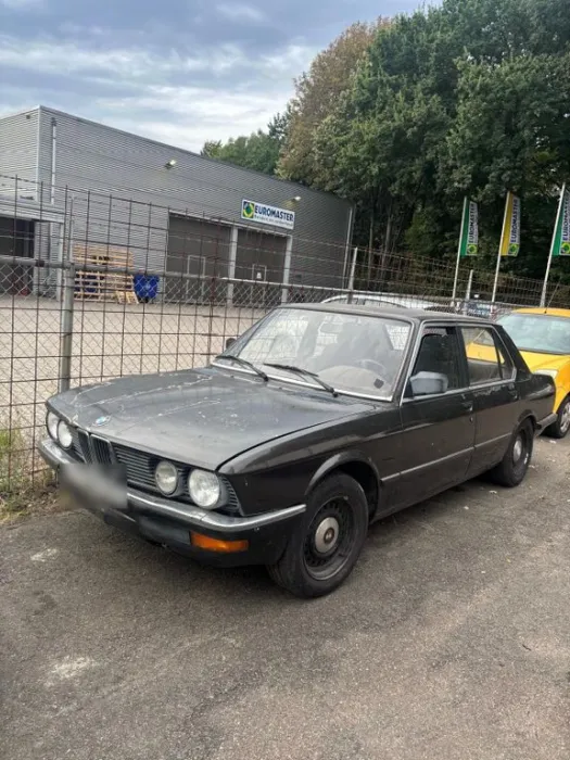 BMW 518 M10 injectie 1982
