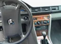 Mercedes-Benz Mercedes 230 E
