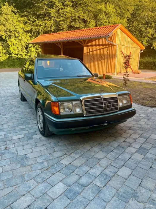Mercedes-Benz Mercedes Benz W124 200D, 240.000 km, EZ 1992