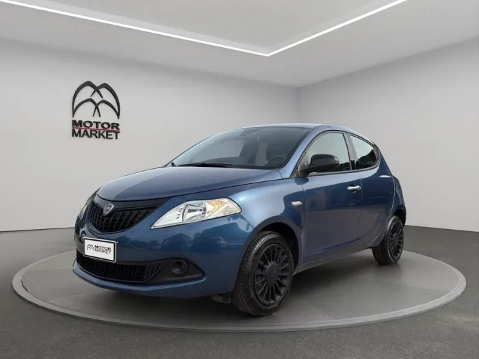 Lancia Ypsilon 5 Porte 1.0 FireFly Hybrid Silver