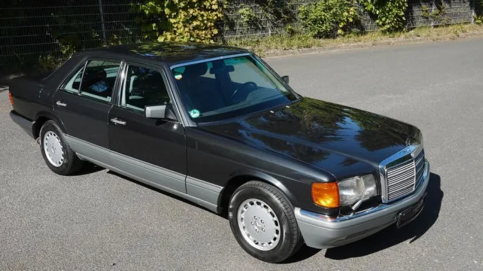 Mercedes-Benz 300SE W126 Standheizung, AHK H-Zul