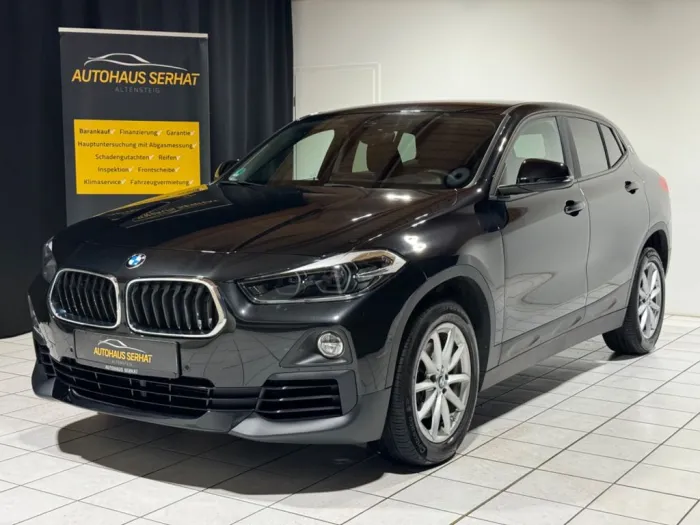 BMW X2 Advantage *HEAD-UP*NAVI*LED*PDC*TEMP*SHZ*MFL*