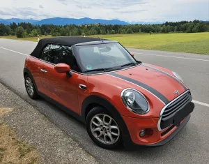 MINI Cooper Cabrio 