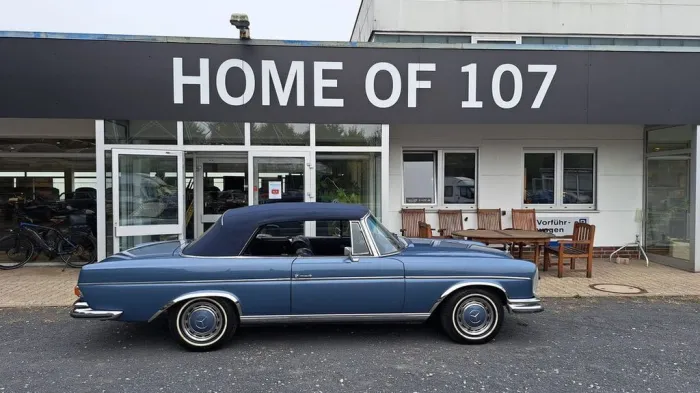 Mercedes-Benz 280 SE  3,5 Flachkühler Cabrio