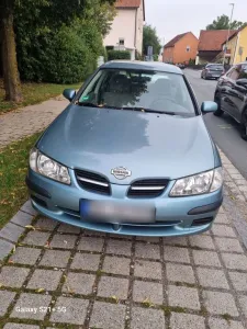 Nissan Almera
