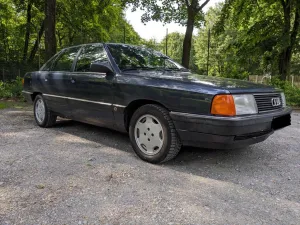 Audi 100 C3 Typ 44 2.3E, H-Kennz., TÜV 8-28, 135tkm