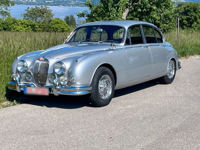 Jaguar MK2 3,4 Manual Overdrive, Servolenkung
