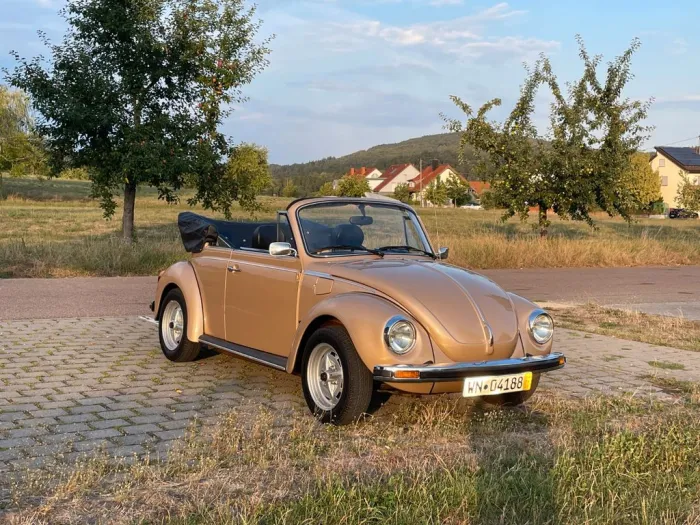 Volkswagen Käfer 1303 LS Cabrio Karmann