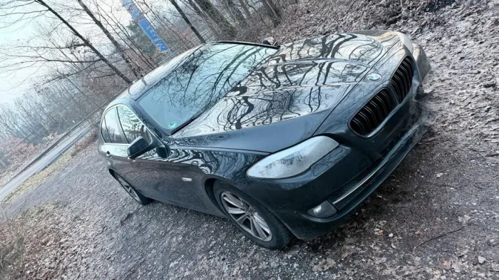 BMW Zu verkaufen BMW 5er 530 diese Limousine. ...