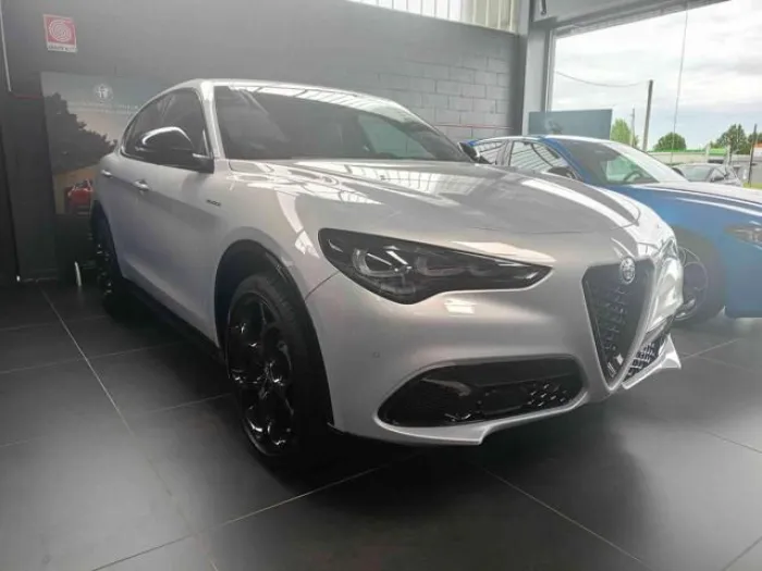 Alfa Romeo ALFA ROMEO Stelvio 2.2 Turbodiesel 210 CV AT8 Q4