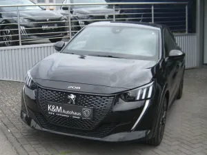 Peugeot 208 GT EAT 8 NAVI / SITZHEIZUNG / 1.VORBESITZER
