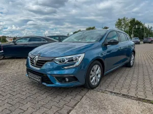 Renault Megane IV Grandtour Limited - Kamera  - Navi