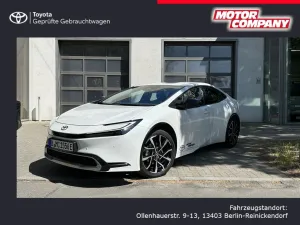 Toyota Prius Plug-in Hybrid Executive