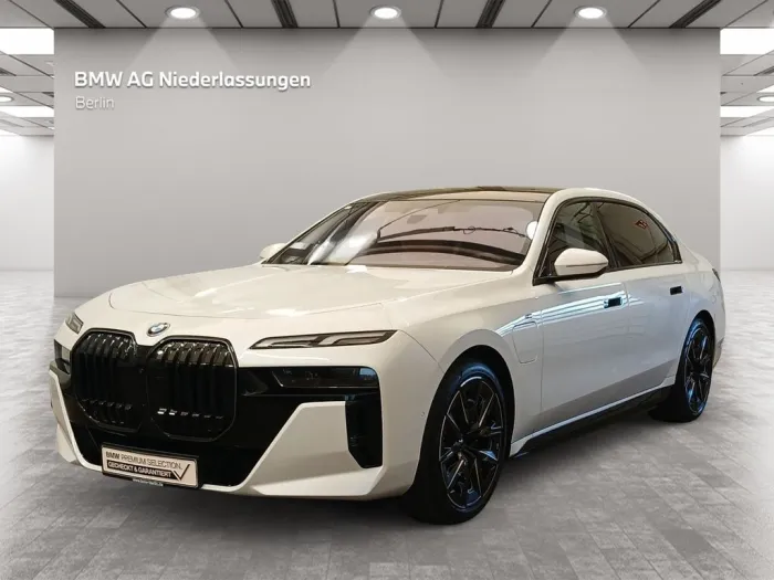 BMW 750e xDrive Limousine