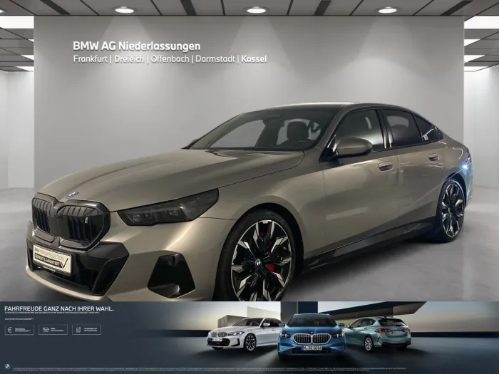 BMW i5 eDrive40