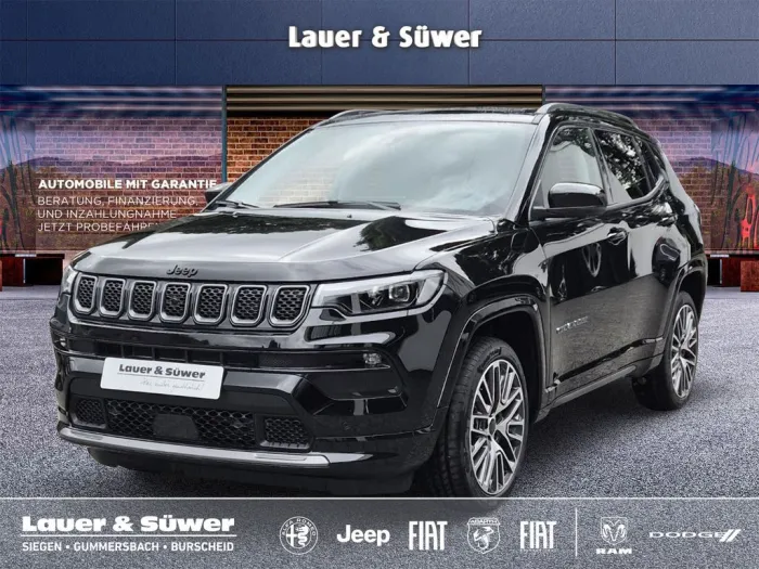 Jeep Compass Summit Mild-Hybrid*Pano*Premium Paket
