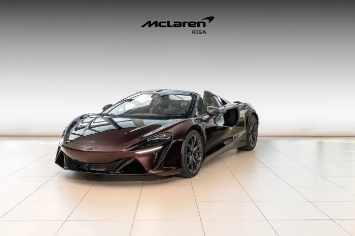 McLaren Artura Spider - MSO Bespoke Nerello Red