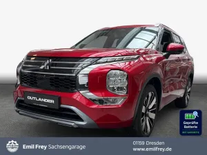 Mitsubishi Outlander 2.4 4WD Plug-In Hybrid TOP Panorama