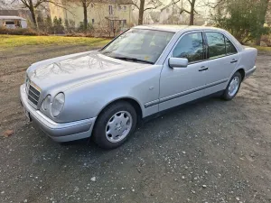 Mercedes-Benz Mercedes Benz E200 W210 Modell Elegance