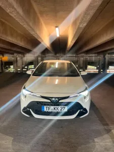 Toyota Corolla 1,8 Hybrid Touring Sports -
