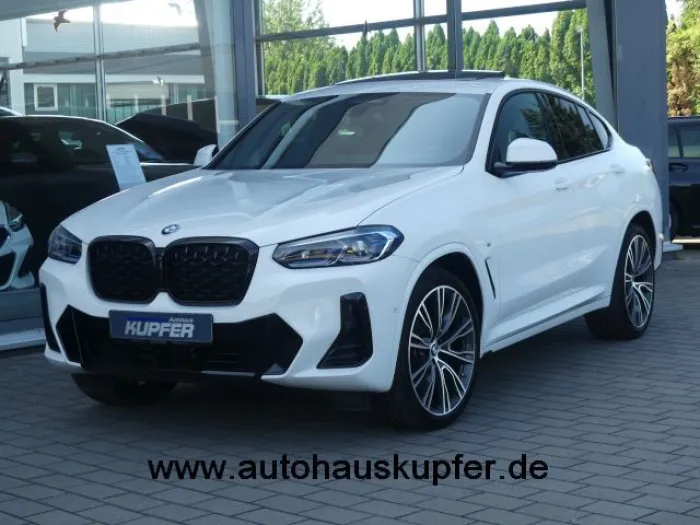 BMW X4 xDrive30d M Sportpaket ACC°AHK°PANO°Std.hzg
