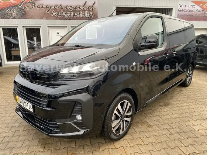 Peugeot Traveller Allure 2,2 8-Sitze Navi Leder AHK Pano