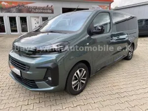 Peugeot Traveller Allure 2,2 L3 8-Sitze Navi Pano Webast