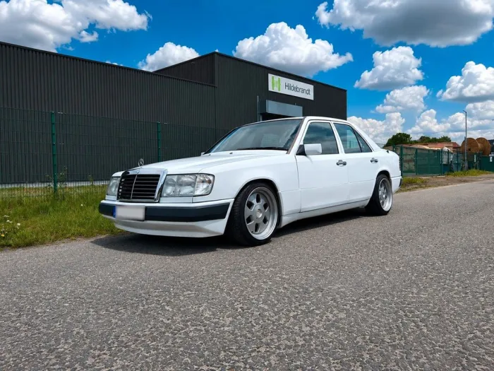 Mercedes-Benz Mercedes W124 200D H-Kennzeichen - Origina...