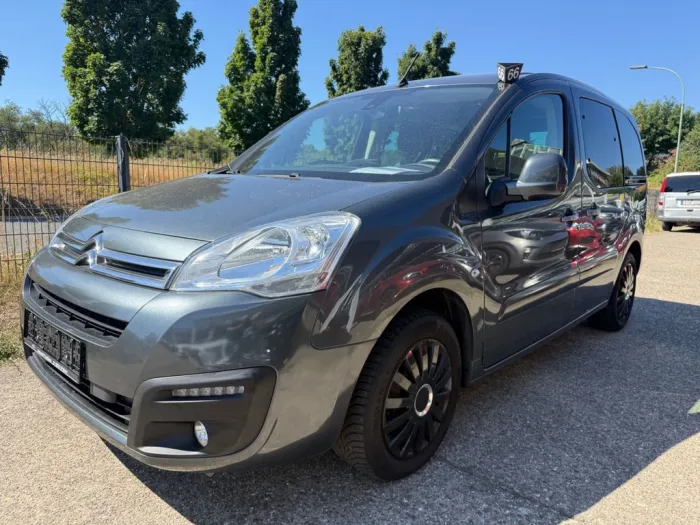 Citroën Berlingo 1.6 BlueHDi 100 FAP PDC*GARANTIE*NAVI*