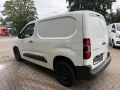Peugeot PARTNER PRO Benzin VOLL SERVICE KLIMA SHZ 21t KM
