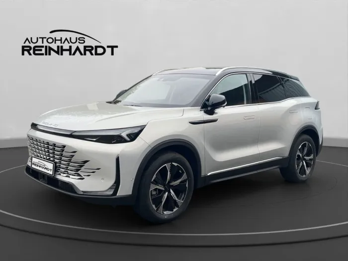 BAIC Beijing X75