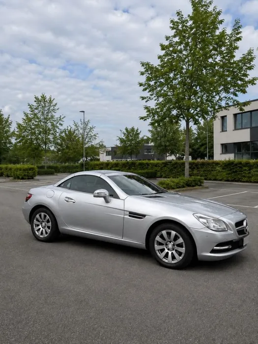 Mercedes-Benz SLK 200 7G Tüv28, Comand, LED, Pano, Sitzheizung