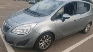 Opel Merava