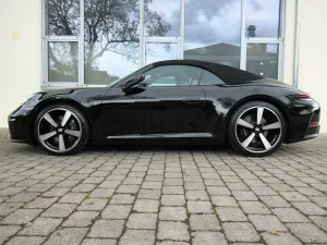 Porsche 992 CABRIO EXCL ABGAS CHRONO SPORTSI+ BELÜ+GT/21