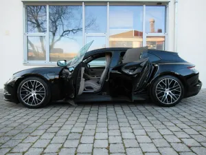 Porsche MY25 SPORT TURISMO TV FOND RSE HEAD ACC®PERF+360