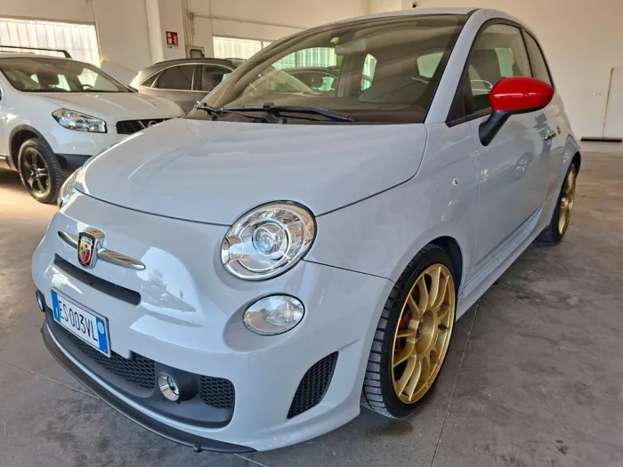 Abarth 500 1.4T CINGHIA FATTA / XENON / SENSORI