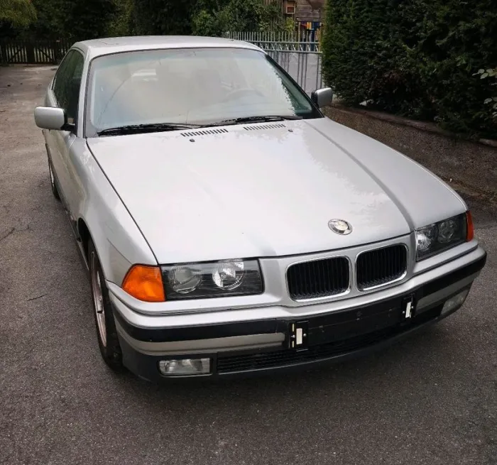 BMW e 36 325 i