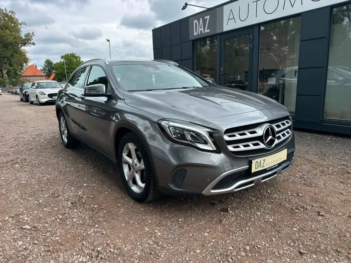 Mercedes-Benz GLA 180 GLA GLA 180