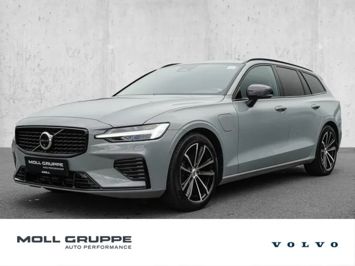 Volvo V60 T8 AWD Plus Dark Plug-in Hybrid STANDHZG 360