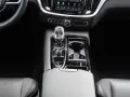 Volvo V60 T8 AWD Plus Dark Plug-in Hybrid PANO 19ZOLL
